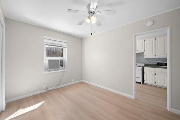 $805 | 521 Hawkins Road, Unit 4, Clarksville, TN 37040