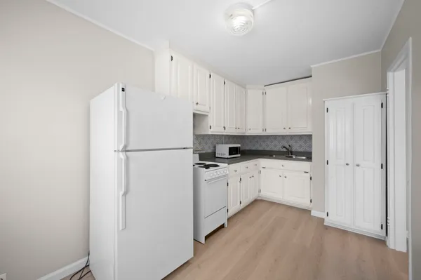 $805 | 521 Hawkins Road, Unit 4, Clarksville, TN 37040