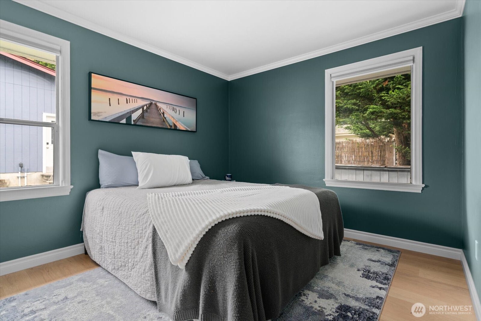 2129 42nd Avenue Southwest Seattle, WA 98116 - Photo 11 of 40