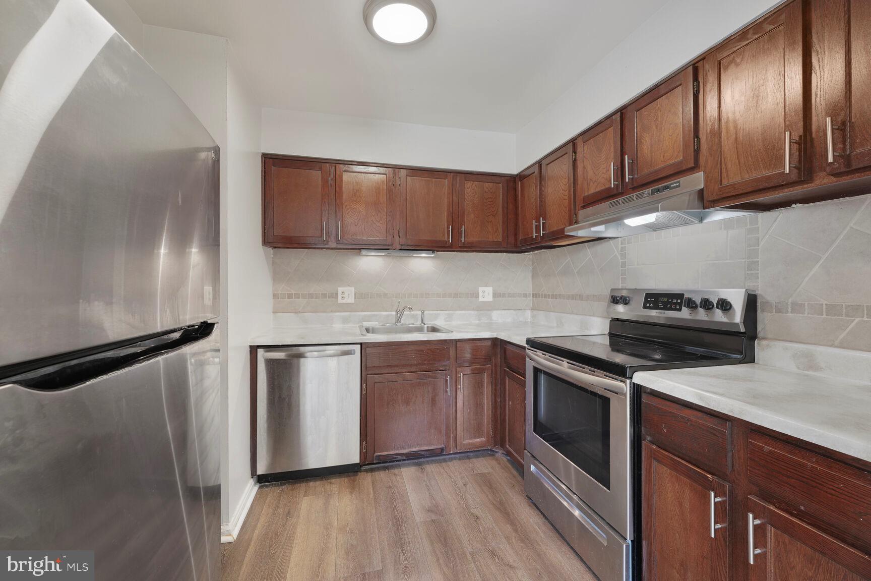 6139 Edsall Road, Unit A Alexandria, VA 22304 - Photo 3 of 18 Gallery Image 3
