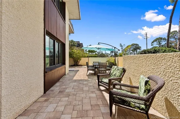 $249,000 | 1800 Southeast St Lucie Boulevard, Unit 8101, Stuart, FL 34996