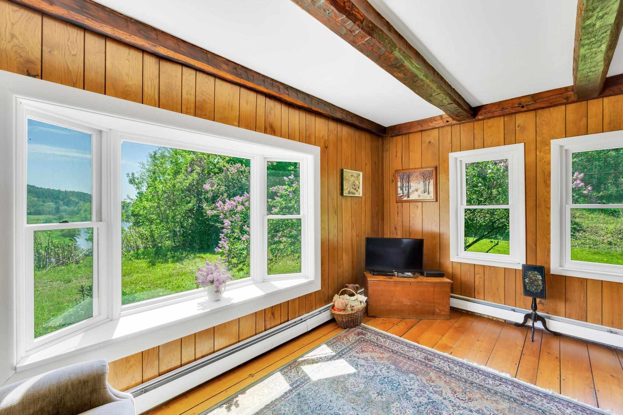 547 River Road Moretown, VT 05602 - Photo 4 of 40 Gallery Image 4