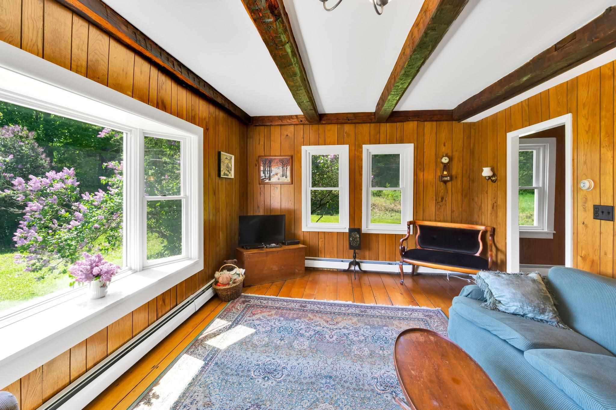 547 River Road Moretown, VT 05602 - Photo 5 of 40 Gallery Image 5