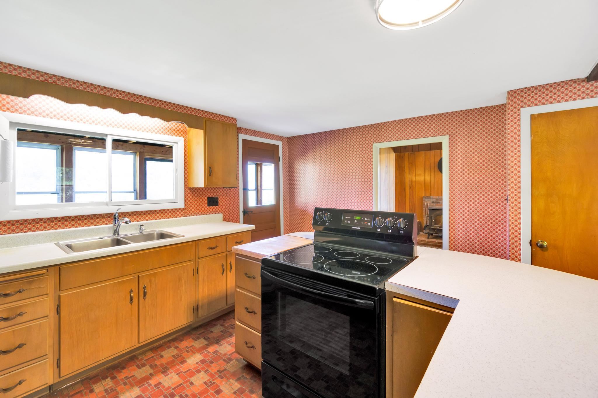 547 River Road Moretown, VT 05602 - Photo 6 of 40 Gallery Image 6
