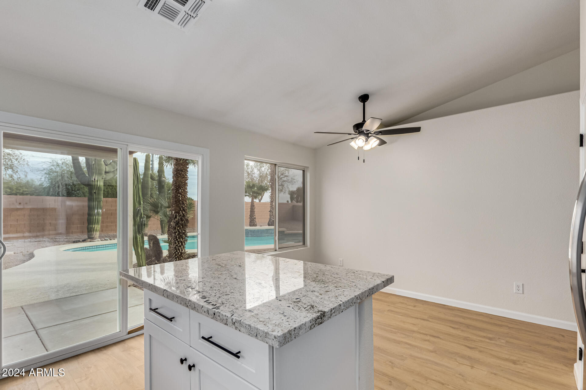 857 South Del Rancho Mesa, AZ 85208 - Photo 13 of 41 14 - Del Rancho