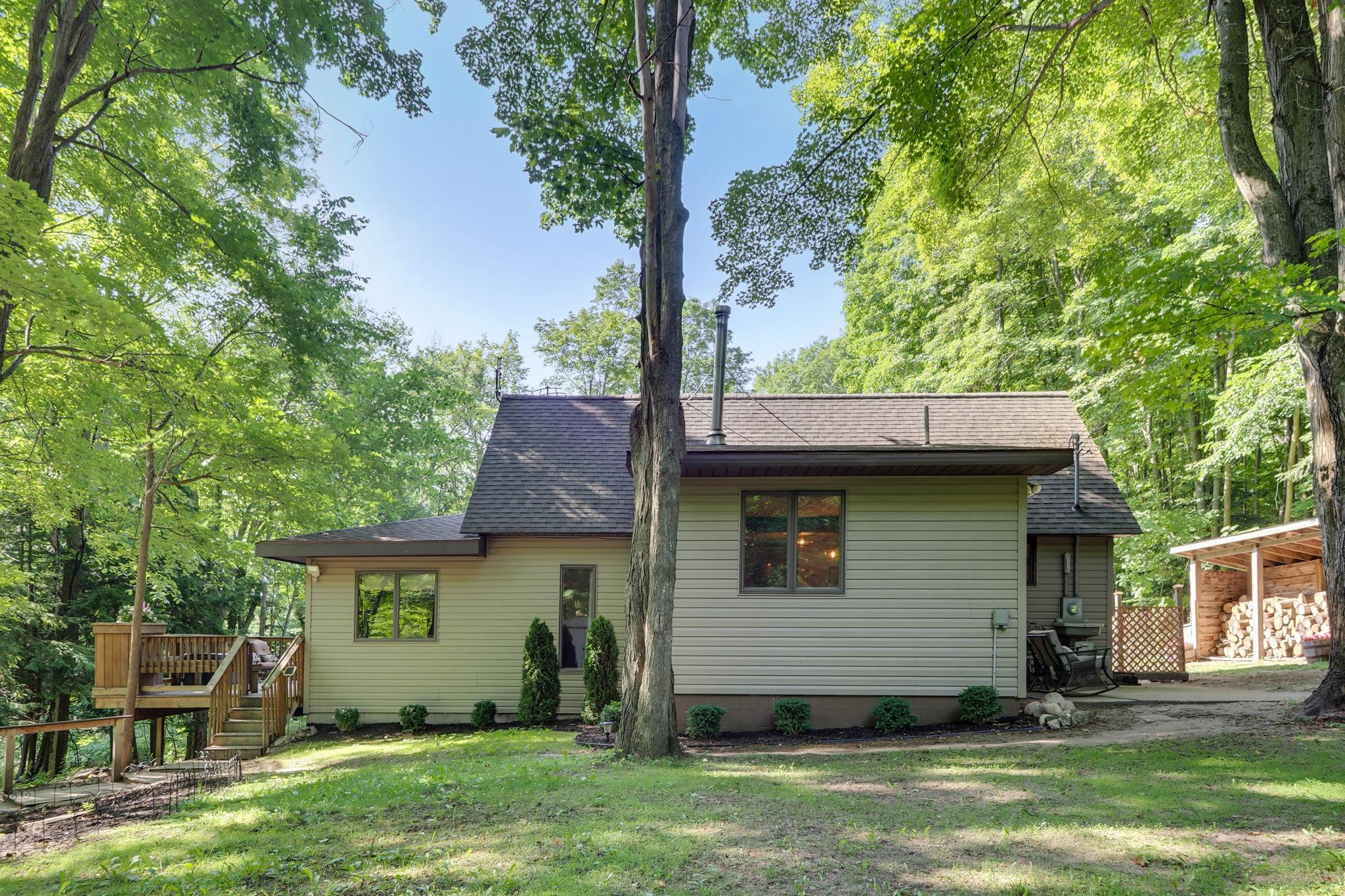 8242 South Sullivan Road Cedar, MI 49621 - Photo 7 of 96
