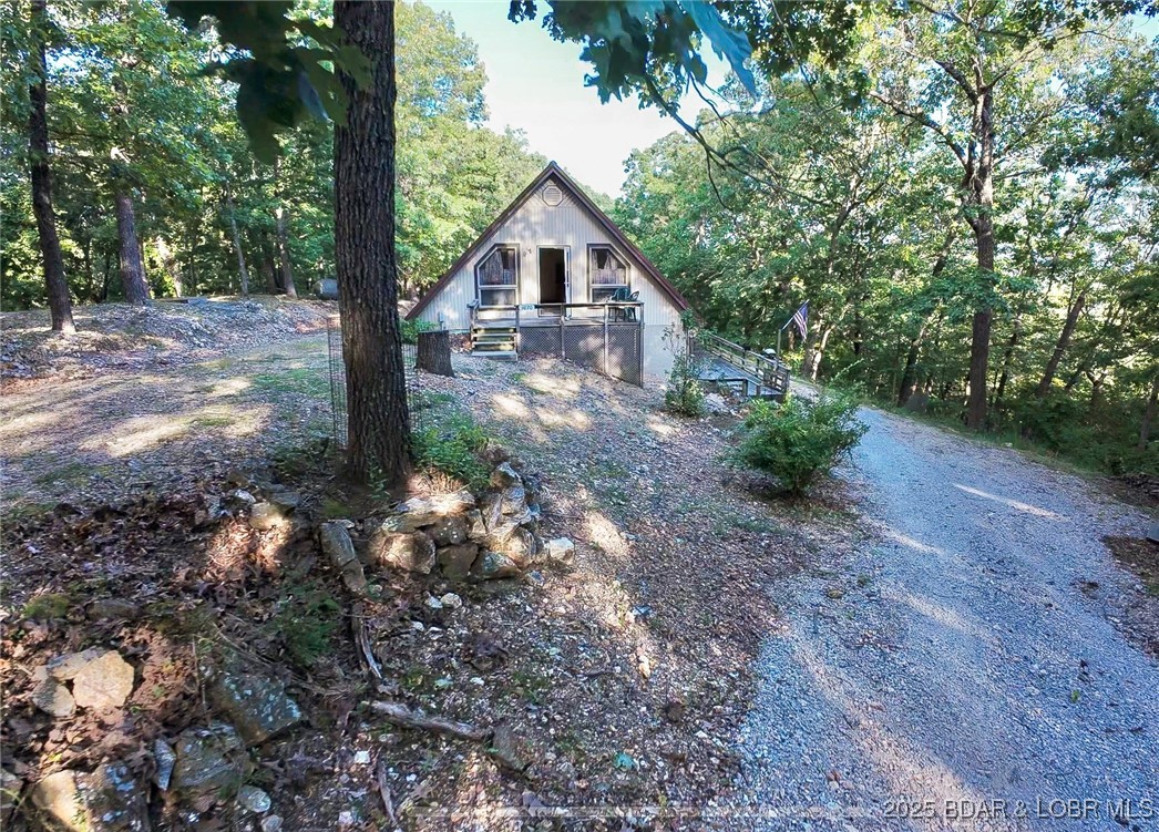 1070 Old Nonsuch Road Camdenton, MO 65020 - Photo 3 of 46 Charming Cabin close to everything at the Lake