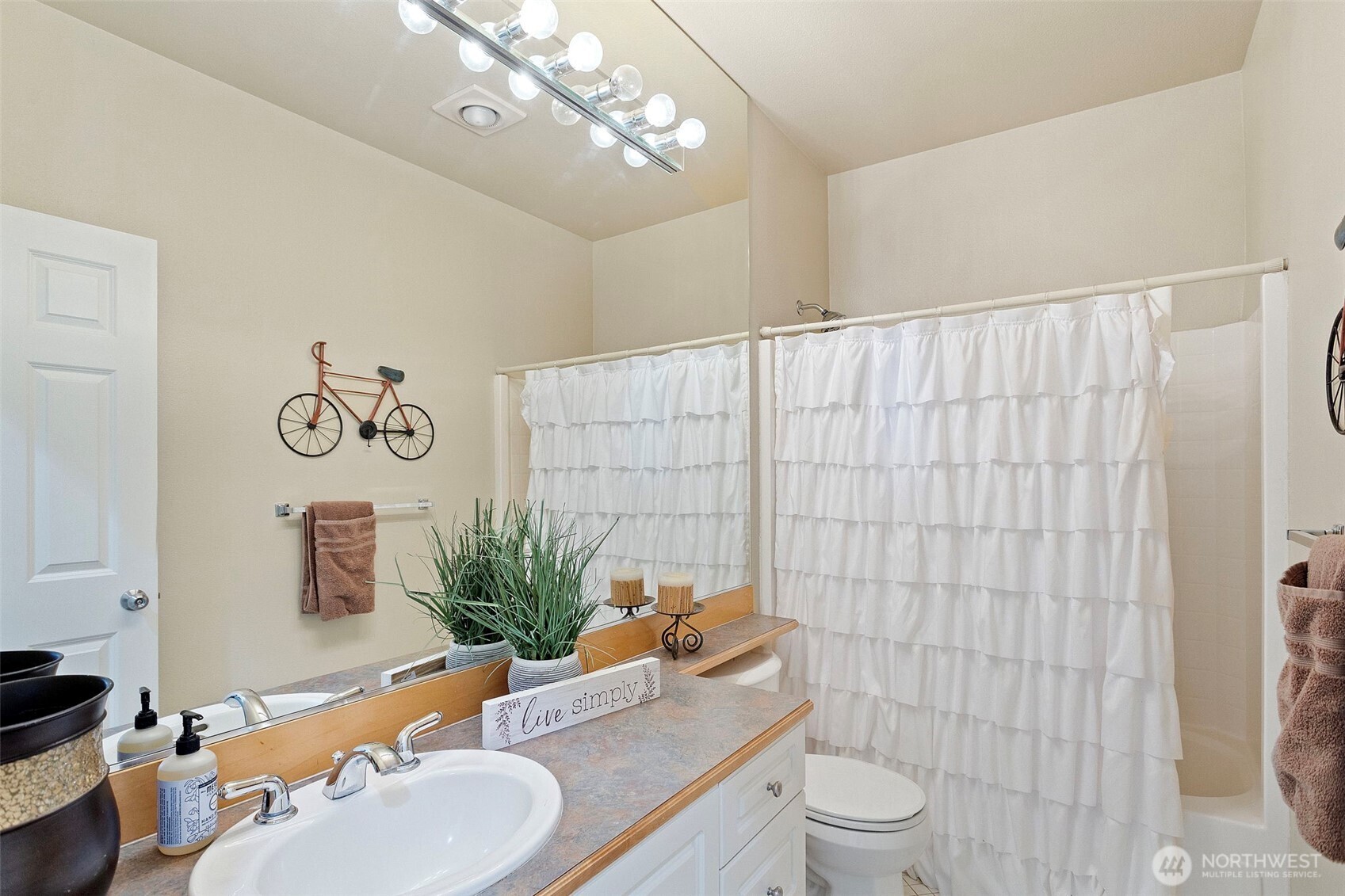 4632 Morris Avenue South, Unit 4632 Renton, WA 98055 - Photo 21 of 32