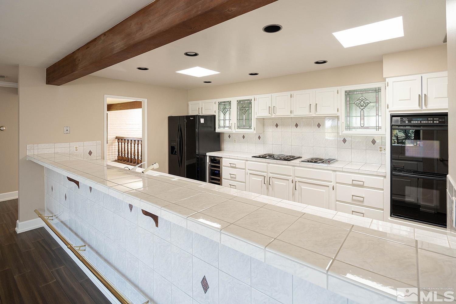 3357 Skyline Boulevard Reno, NV 89509 - Photo 18 of 28 Photo 18