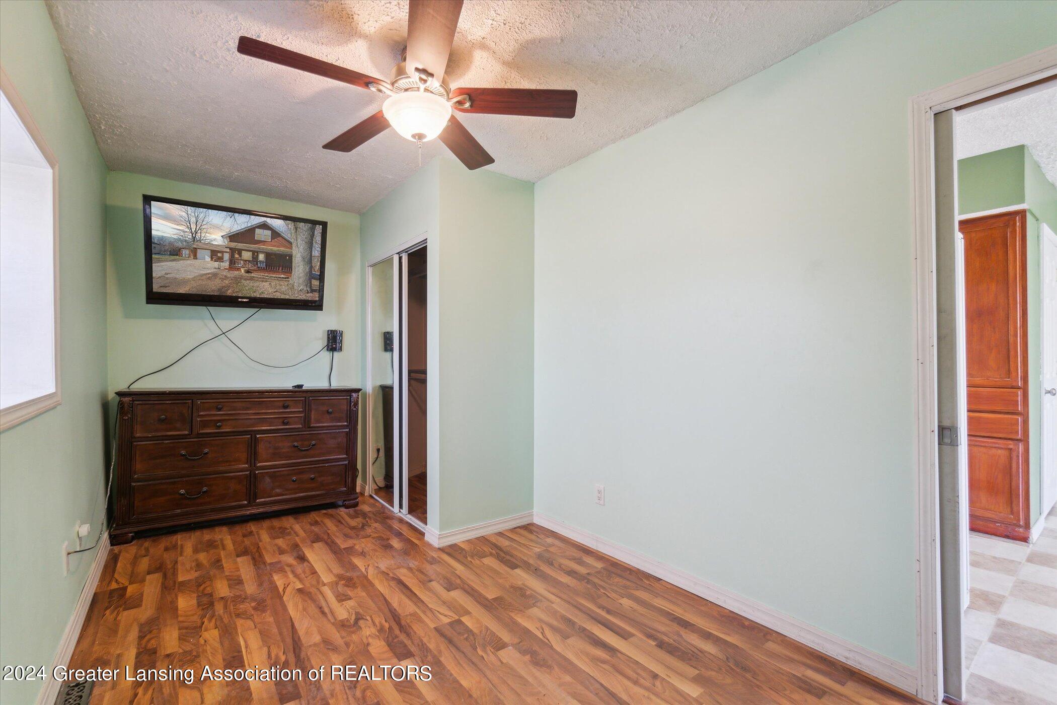 16910 Jones Lake Road Lansing, MI 48906 - Photo 20 of 35 24-16910-Jones-Lake-Rd-Lansing-MI-48906-