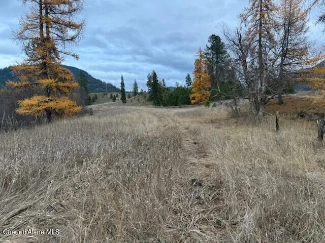 $675,000 | Nna (8550 Nna (8550 Eastside Road, Priest River, ID 83856