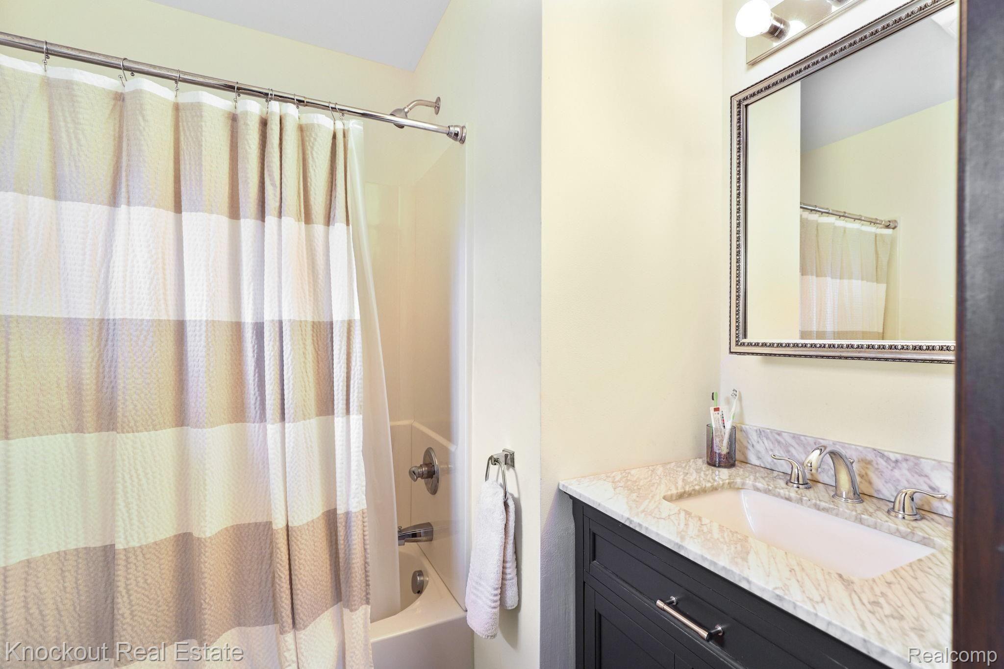 8464 Fallahay Road Millington, MI 48746 - Photo 24 of 60 24-web-or-mls-8464 Fallahay Rd Millington - 24.jpg