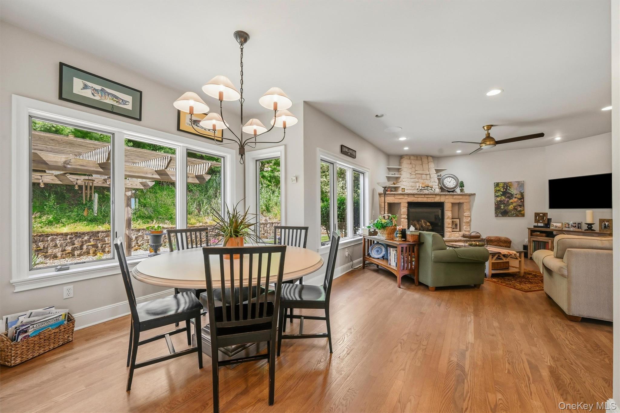 2 Half Moon Ridge Cornwall-on-Hudson, NY 12520 - Photo 10 of 50 Breakfast Nook