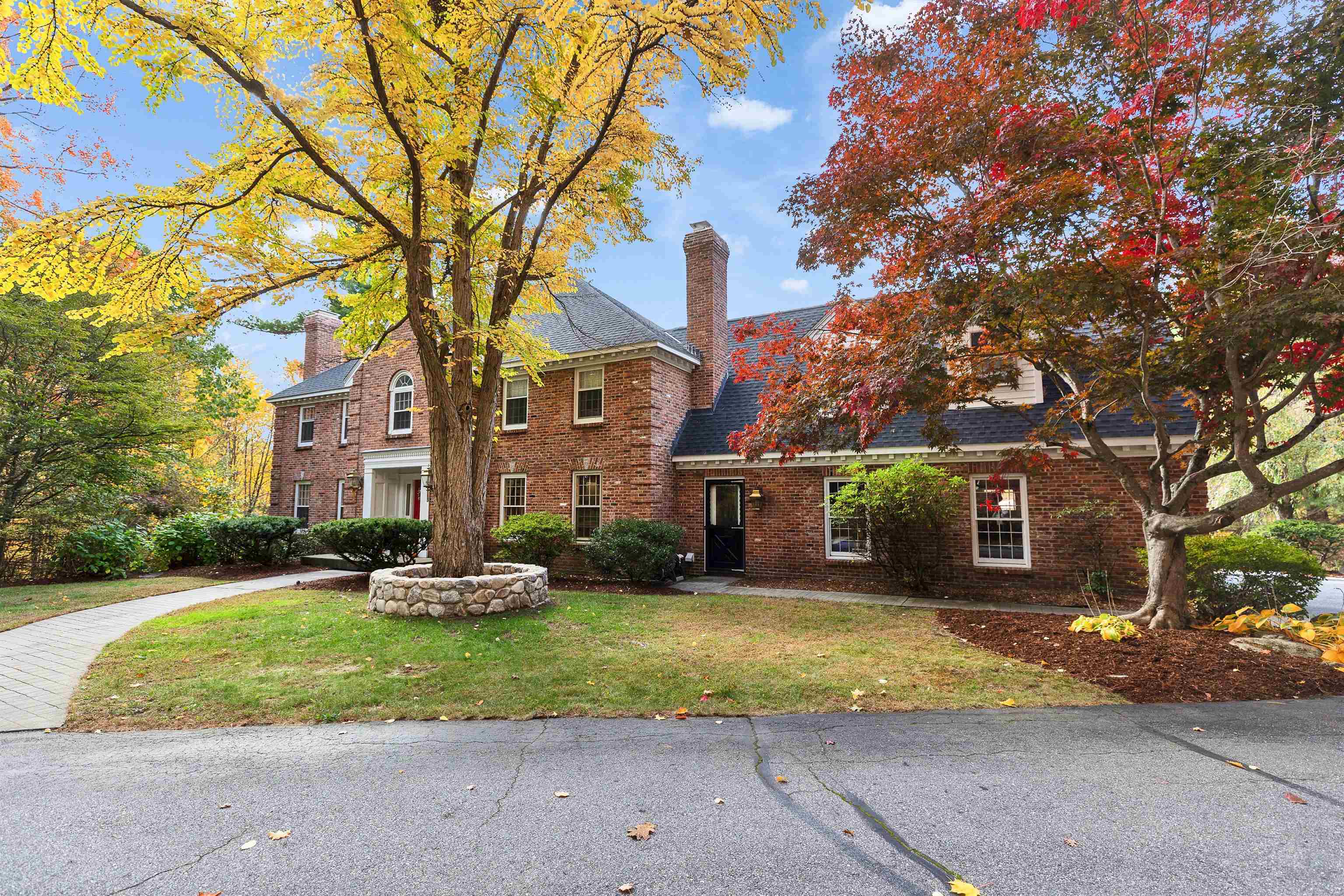 17 Kittredge Road Mont Vernon, NH 03057 - Photo 2 of 60