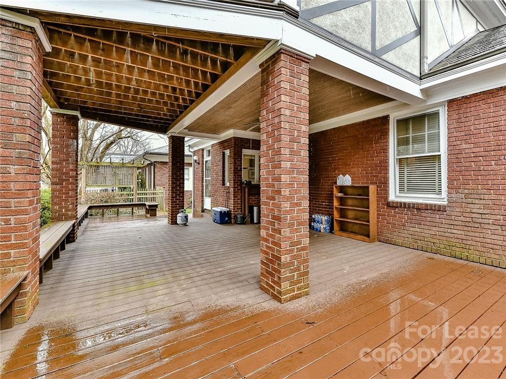 1923 Ewing Avenue Charlotte, NC 28203 - Photo 33 of 39 a view of outdoor space and deck
