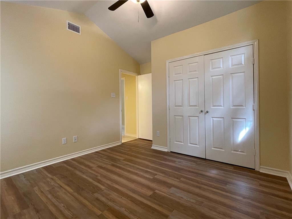 4221 Ridge View Drive Corpus Christi, TX 78413 - Photo 6 of 34
