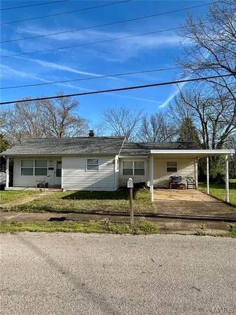 $155,000 | 409 West James Avenue, Cuba, MO 65453