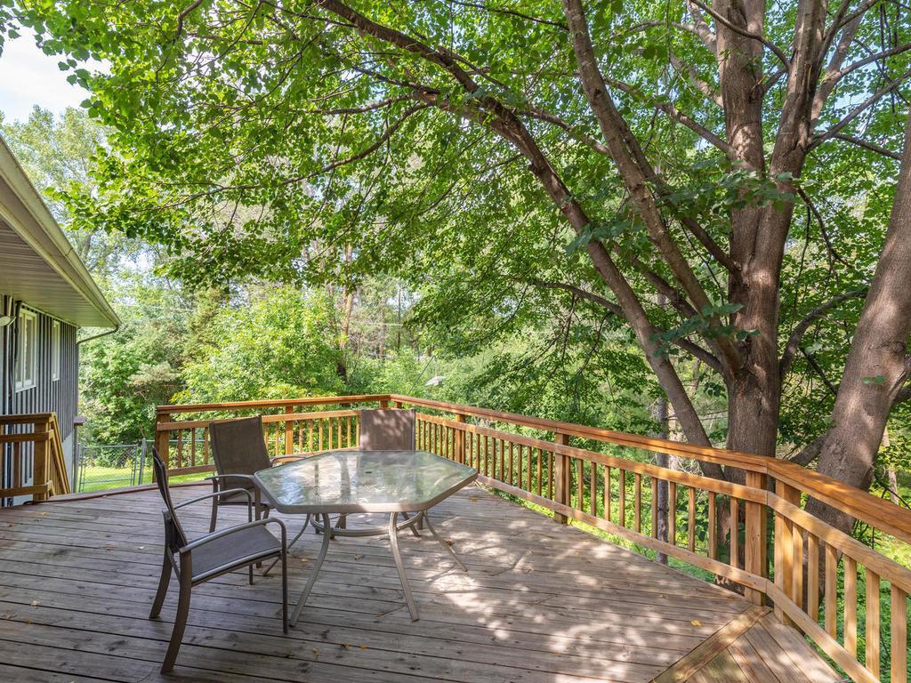 3833 Vandan Road Minnetonka, MN 55345 - Photo 13 of 33