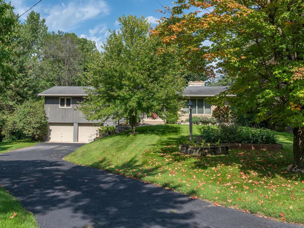 3833 Vandan Road Minnetonka, MN 55345 - Photo 33 of 33