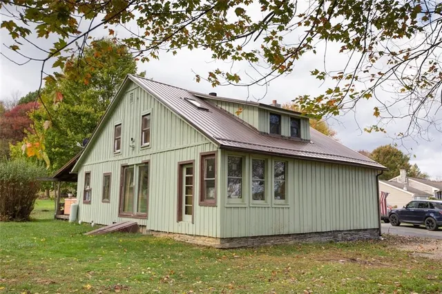 $250,000 | 548 Muddy Creek Drive, Slippery Rock, PA 16057