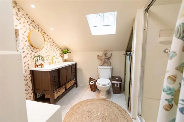 $250,000 | 548 Muddy Creek Drive, Slippery Rock, PA 16057