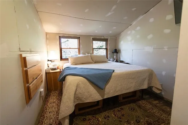 $250,000 | 548 Muddy Creek Drive, Slippery Rock, PA 16057