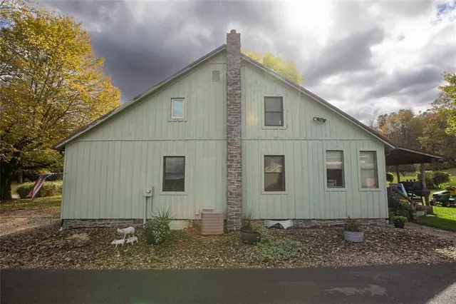 $250,000 | 548 Muddy Creek Drive, Slippery Rock, PA 16057