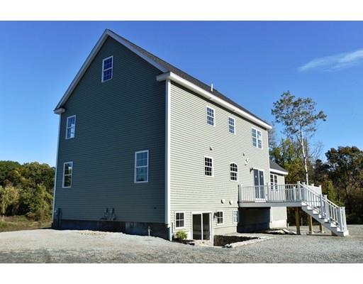 91 McDonald Road Wilmington, MA 01887 - Photo 4 of 29 Gallery Image 4