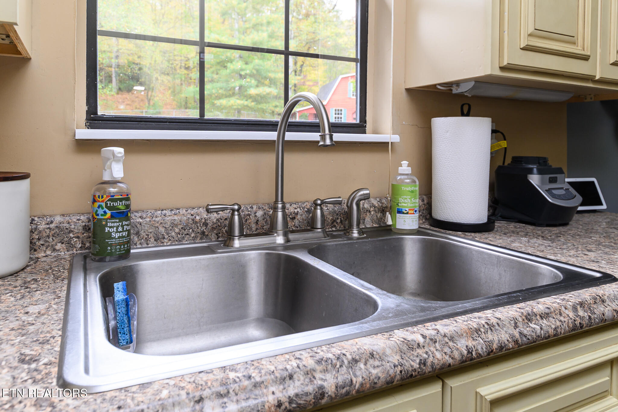 613 Tillery Road Powell, TN 37849 - Photo 9 of 35 untitled-12