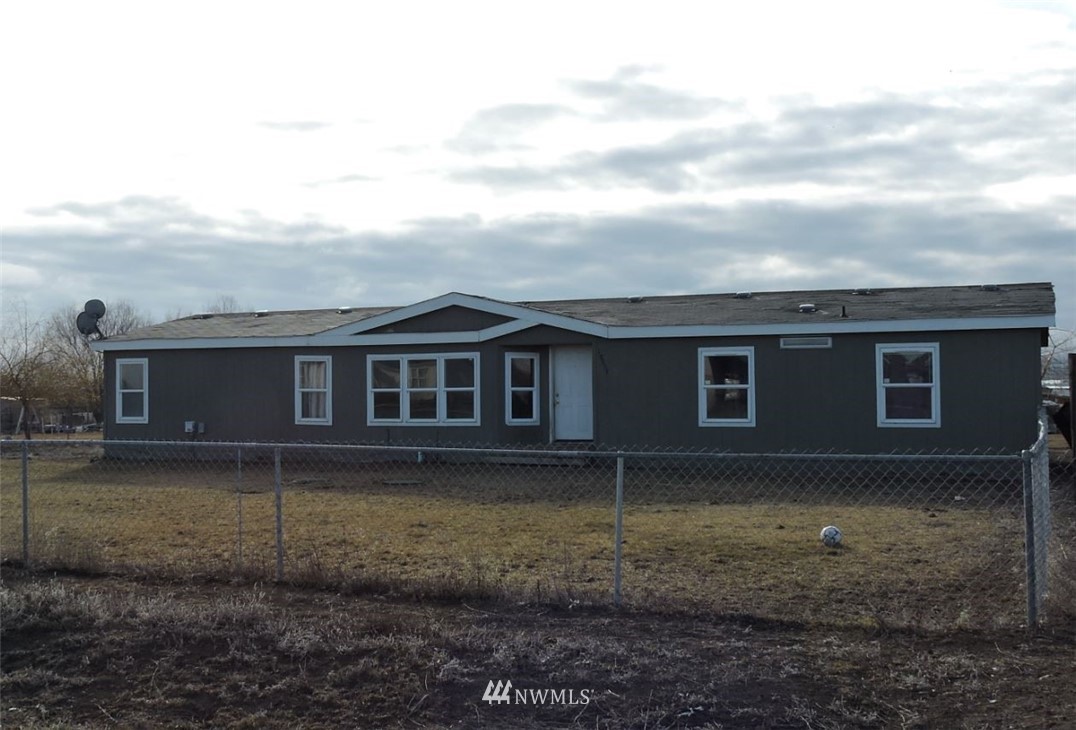 19053 Rd 3.1 Street Southwest Quincy, WA 98848 - Photo 1 of 14 Gallery Image 1