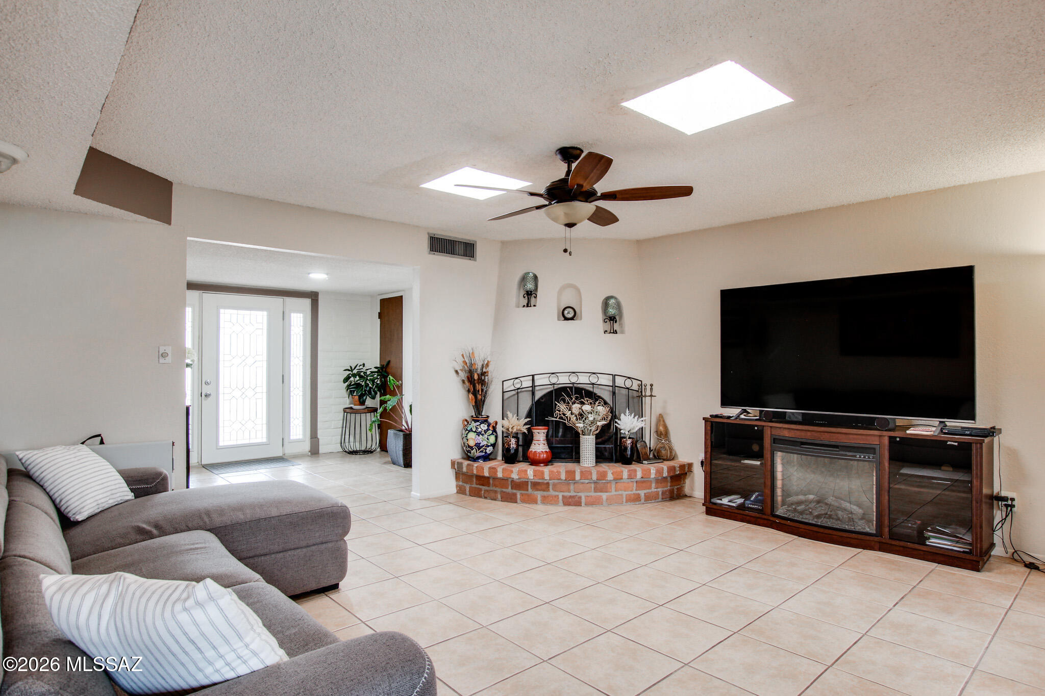 403 Poston Street Rio Rico, AZ 85648 - Photo 11 of 49 photo-21340