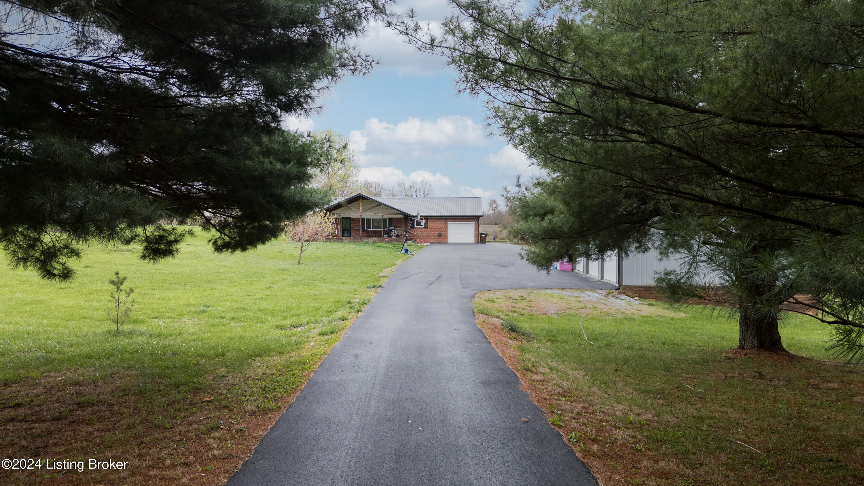 1467 Liberty Road Milton, KY 40045 - Photo 2 of 35 Liberty_006