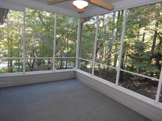 201 Red Cardinal Road Seneca, SC 29672 - Photo 20 of 33