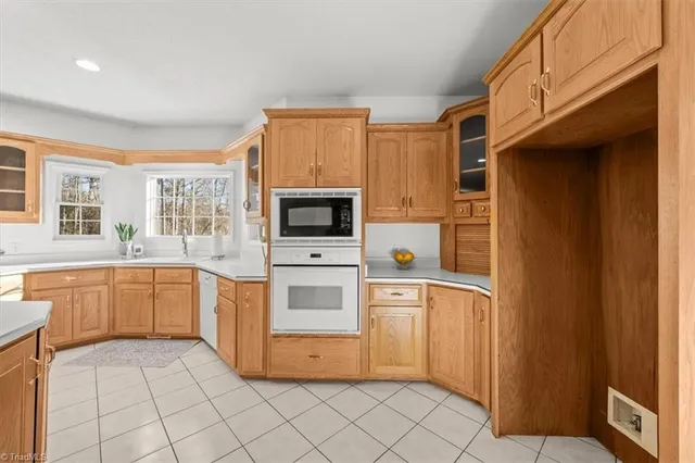 $1,095,000 | 23901 Nc Highway, Bennett, NC 27208