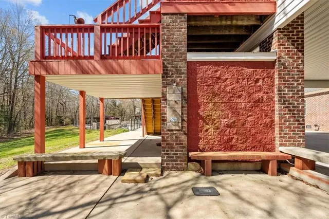 $1,095,000 | 23901 Nc Highway, Bennett, NC 27208