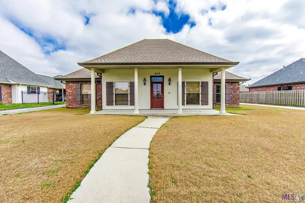 $399,000 | 445 Sugar Highland Boulevard, Houma, LA 70360