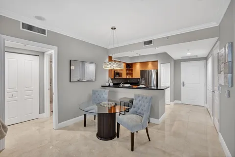 $564,900 | 350 Southeast 2nd Street, Unit 640, Fort Lauderdale, FL 33301