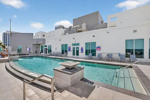 $564,900 | 350 Southeast 2nd Street, Unit 640, Fort Lauderdale, FL 33301