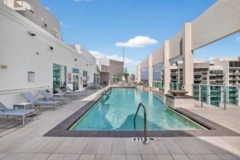 $564,900 | 350 Southeast 2nd Street, Unit 640, Fort Lauderdale, FL 33301