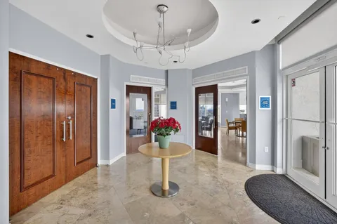 $564,900 | 350 Southeast 2nd Street, Unit 640, Fort Lauderdale, FL 33301