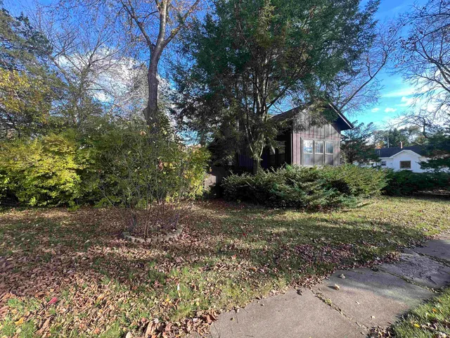 $287,000 | 1102 Church Street, Wisconsin Dells, WI 53965