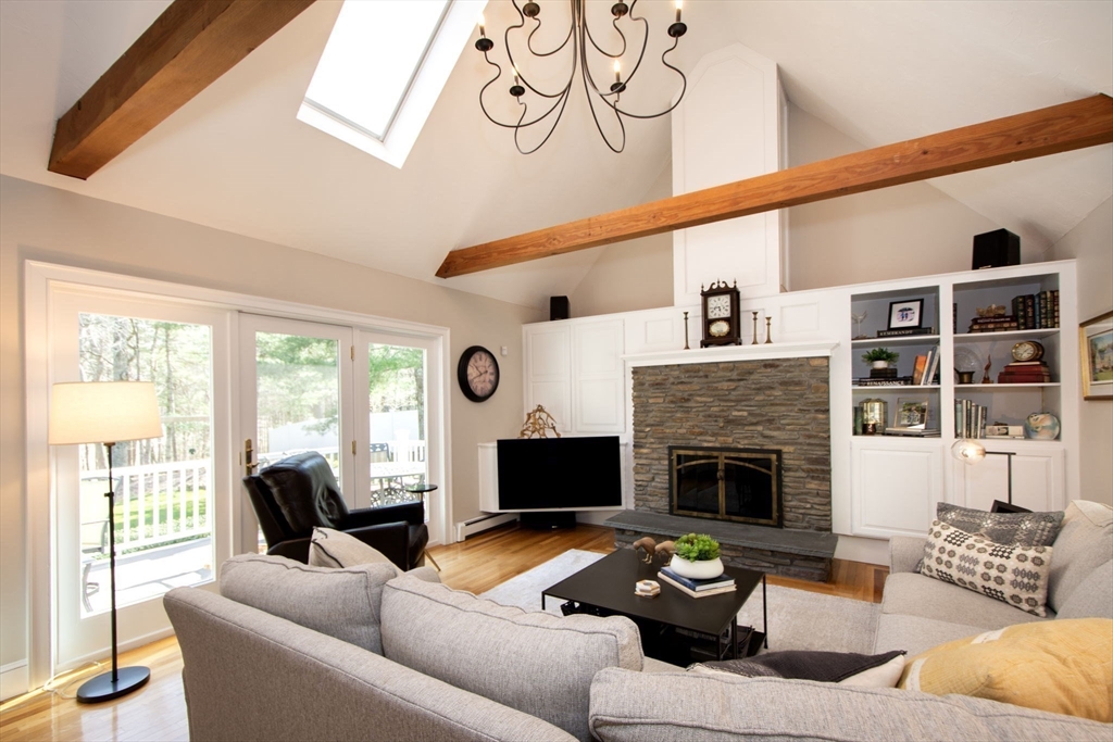 47 Shrine Road Norwell, MA 02061 - Photo 12 of 41 Gallery Image 12
