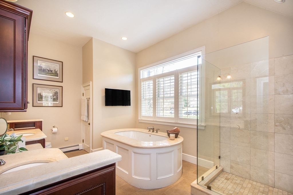 47 Shrine Road Norwell, MA 02061 - Photo 17 of 41 Gallery Image 17