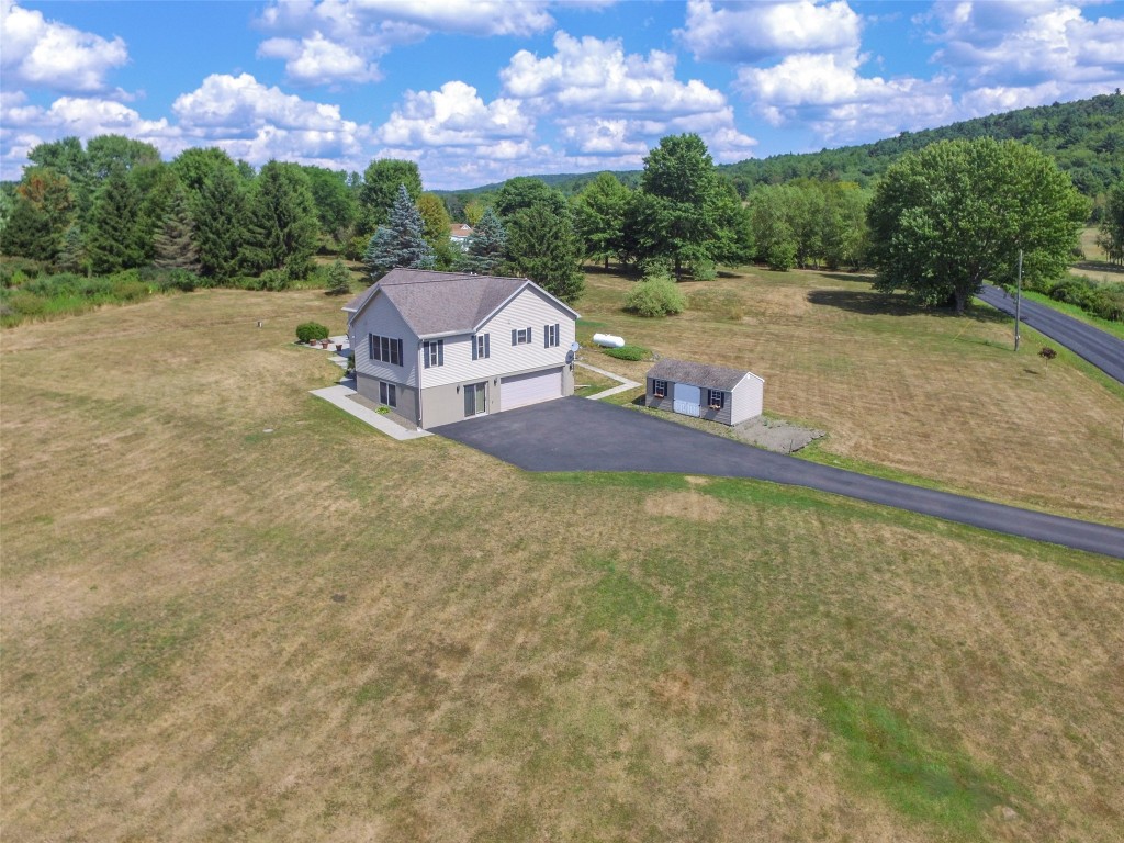 6 Midland Road Nineveh, NY 13813 - Photo 5 of 50