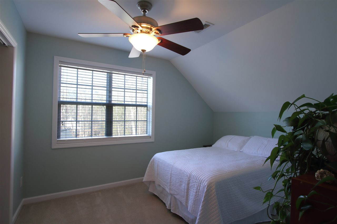 4 Providence Ridge Road Durham, NC 27713 - Photo 21 of 25 3rd floor Bedroom