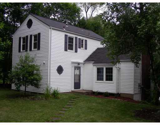 9730 Lindsay Road Pittsburgh, PA 15237 - Photo 1 of 8 Exterior Front.