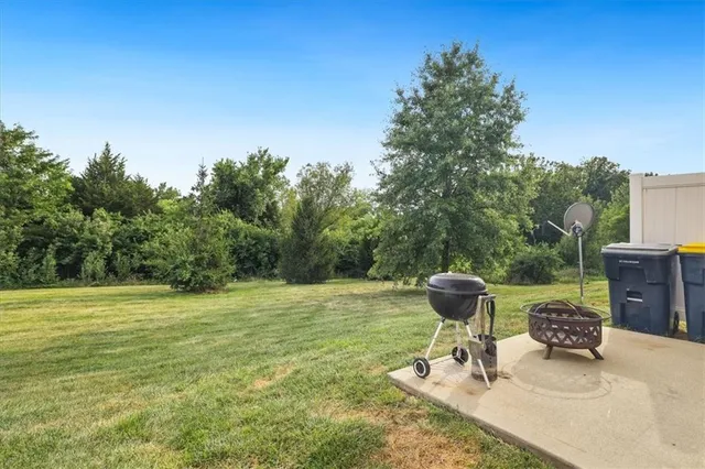 $214,000 | 4405 Northeast 83rd Street, Kansas City, MO 64119