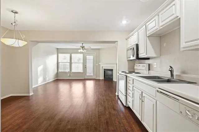 $214,000 | 4405 Northeast 83rd Street, Kansas City, MO 64119