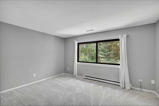 $249,900 | 132 Point Of Woods Drive, Albany, NY 12203