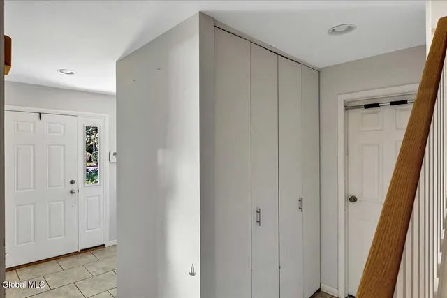 $249,900 | 132 Point Of Woods Drive, Albany, NY 12203